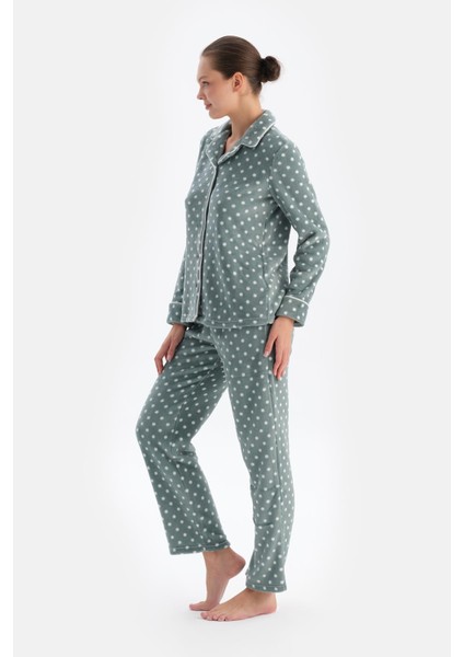Açık Gri Puantiyeli Polar Gömlek Pantolon Pijama Takımı