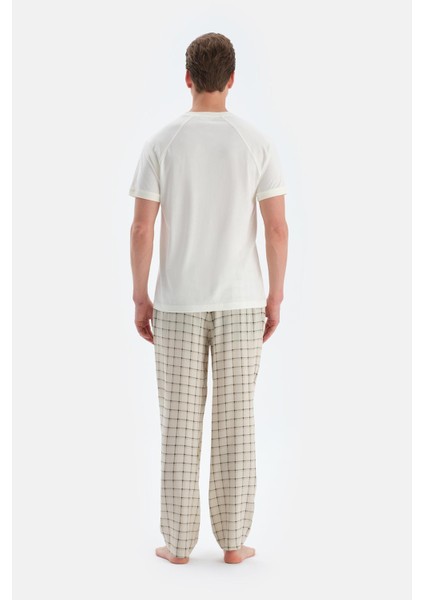 Ekru Gizli Patlı Kısa Kollu Tişört Pantolon Pijama Takımı
