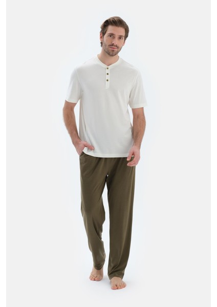Ekru Kısa Kollu Yarım Patlı Tişört Pantolon Pijama Takımı