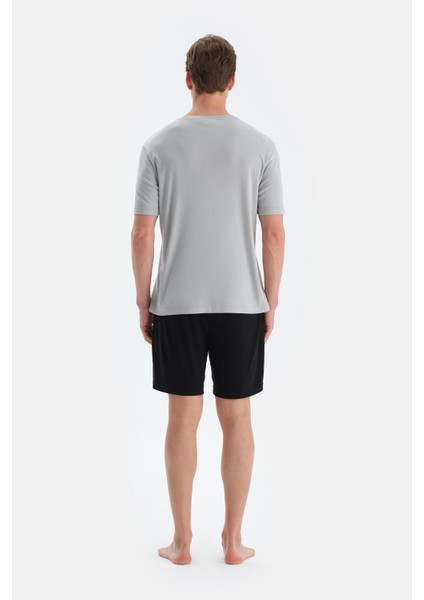 Buz Mavisi Kısa Kollu Tişört Şort Pijama Takımı fiyatları