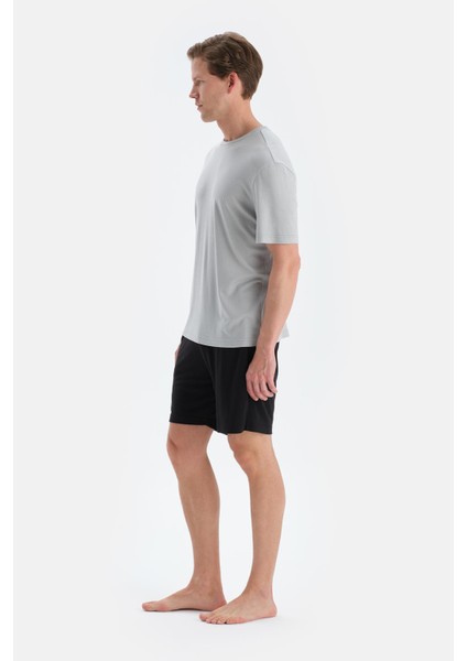 Buz Mavisi Kısa Kollu Tişört Şort Pijama Takımı modelleri