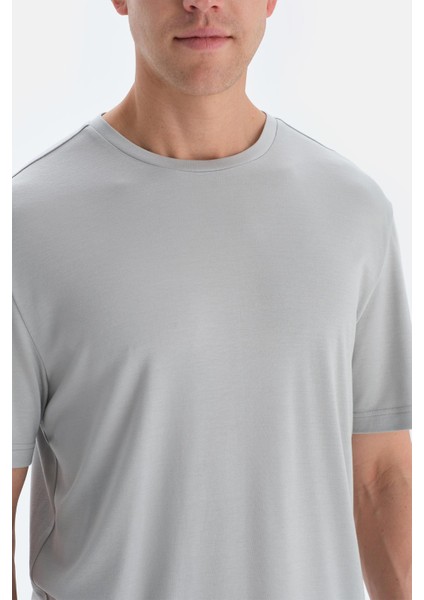 Buz Mavisi Kısa Kollu Tişört Şort Pijama Takımı indirimleri