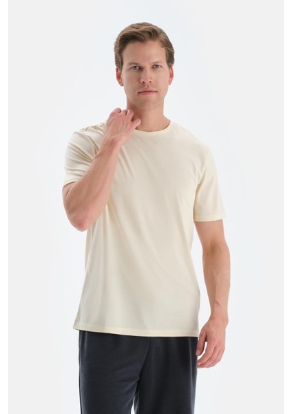 Ekru Bisiklet Yaka Ipek Apre Kısa Kollu Tişört