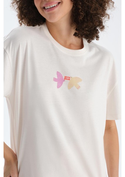 Ekru Baskı Detaylı Kısa Kollu Tişört Şort Pijama Takımı indirimleri