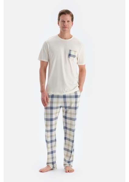 Açık Sarı Cep Detaylı Kısa Kollu Tişört Pantolon Pijama Takımı