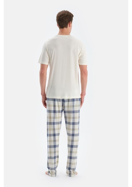 Açık Sarı Cep Detaylı Kısa Kollu Tişört Pantolon Pijama Takımı fiyatları