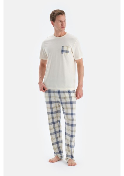 Açık Sarı Cep Detaylı Kısa Kollu Tişört Pantolon Pijama Takımı fırsatları