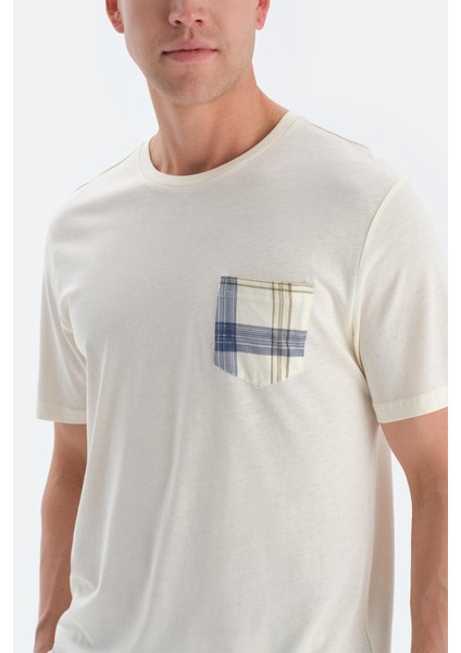 Açık Sarı Cep Detaylı Kısa Kollu Tişört Pantolon Pijama Takımı indirimleri