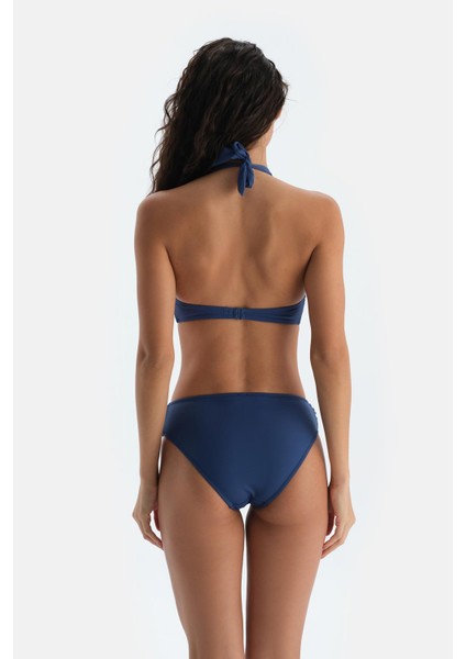 Multicolor Üçgen Geniş Bikini Üst fiyatları