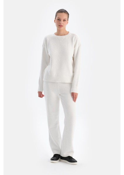 Beyaz Polar Sweatshırt fırsatları