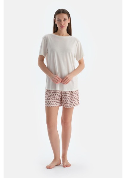 Pembe Penye Modal Ikili Şort