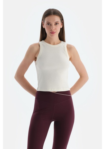 Kırık Beyaz Kadın Kaşkorse Atlet