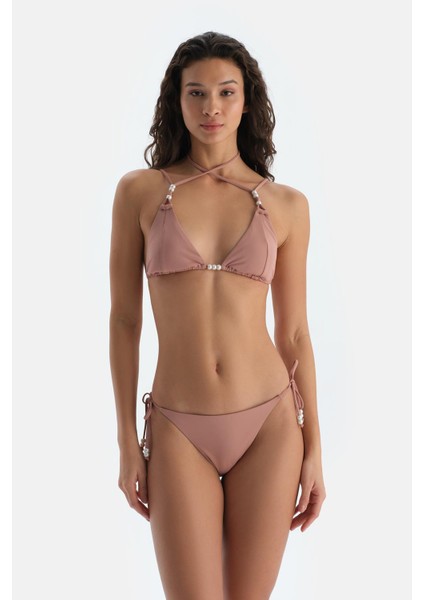 Kahverengi Üçgen Küçük Bikini Üst indirimleri