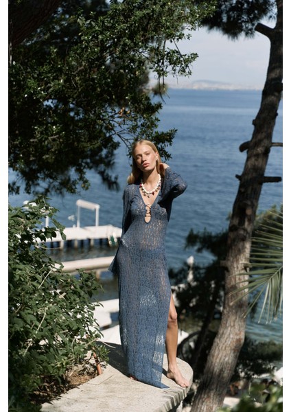 Caroline Dantelli Indigo Uzun Elbise