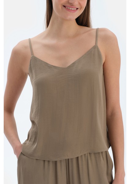 Haki Aksesuar Detaylı Saten Atlet indirimleri