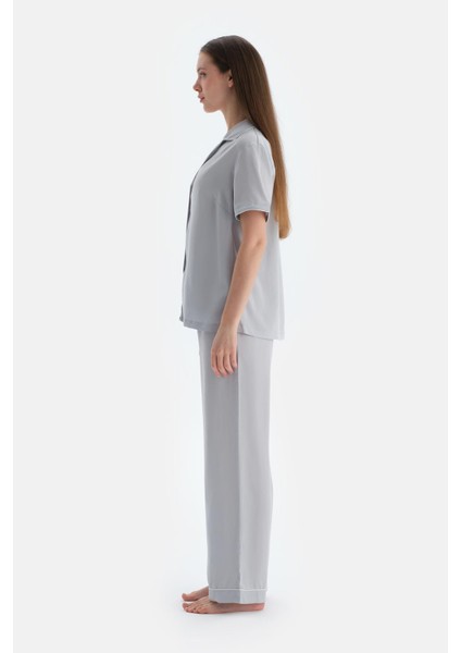 Açık Gri Biyeli Dokuma Pantolon modelleri