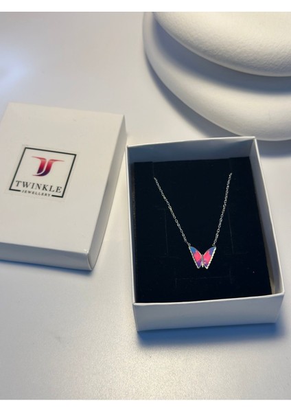 925 Ayar Gümüş Minimal Pembe Kelebek Kolye (45 Cm)