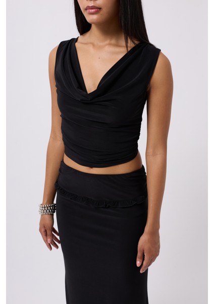 Degaje Yaka Siyah Crop
