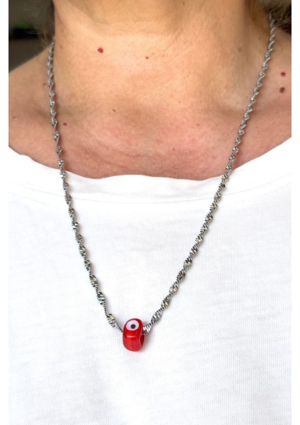 El Yapımı Kırmızı Cam Nazar Boncuklu Gümüş Renk Çelik Burmalı Kolye