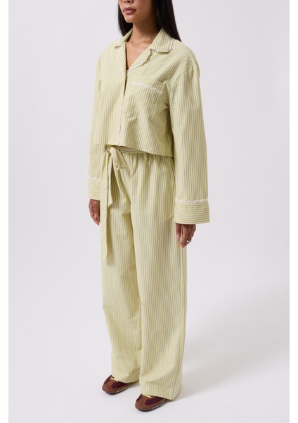 Çizgili Cep Detay Crop Sarı Gömlek modelleri