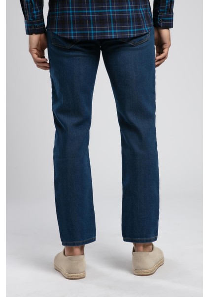 Jagger Normal Bel Dar Kesim Düz Paça Mavi Erkek Jean Pantolon