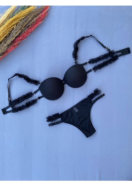 Kadın Ipli Iç Çamaşırı Takımı