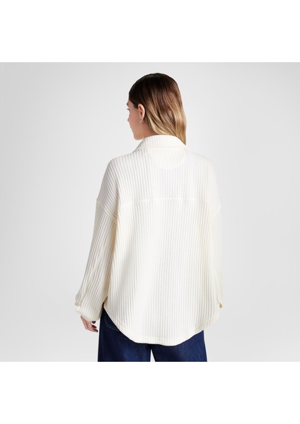 Classic Kadın Oversize Fit Krem Gömlek modelleri