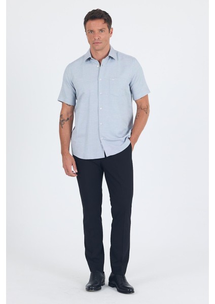 Koyu Lacivert Sert Yaka Kısa Kol Cepli Comfort Fit Cls Gömlek 1004250264 modelleri