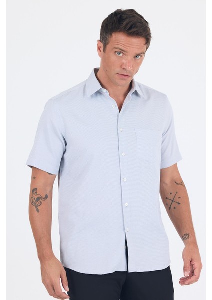 Siyah Sert Yaka Kısa Kol Cepli Comfort Fit Cls Gömlek 1004250263