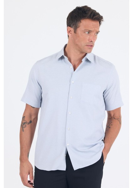 Siyah Sert Yaka Kısa Kol Cepli Comfort Fit Cls Gömlek 1004250263 modelleri