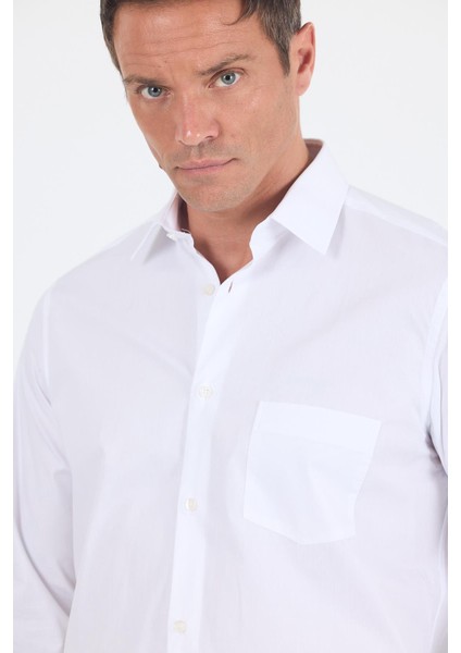 Beyaz Sert Yaka Uzun Kol Cepli Comfort Fit %100 Pamuk Gömlek 1004250222 fırsatları