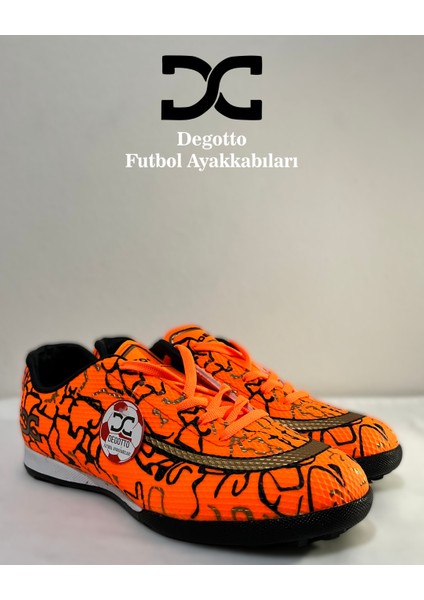 Futbol Ayakkabısı – Halı Saha Için Esnek Tabanlı, Darbelere Dayanıklı Krampon