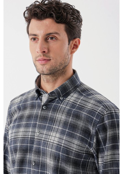 Uzun Kollu Ekoseli Gabardin Sert Yaka Cepli Garnili Casual Comfort Fit Gömlek 1004235112 indirimleri