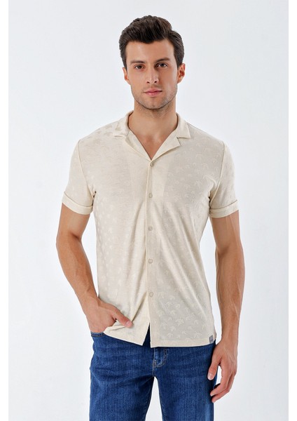 Kısa Kollu Desenli Jakarlı Apaş Yaka Cepsiz Casual Slim Fit Dar Kesim Gömlek 1004230150 modelleri
