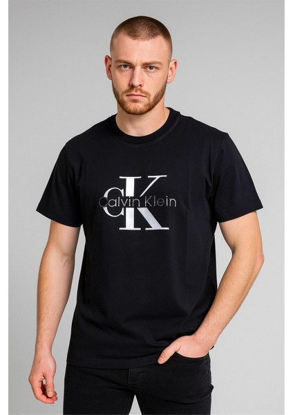 Bisiklet Yaka Tshirt Siyah Calvinklein modelleri