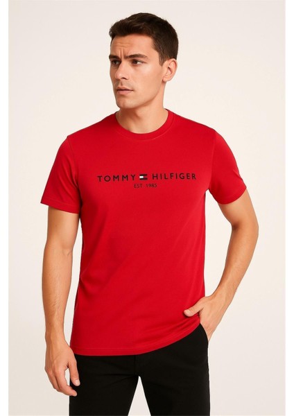 Bisiklet Yaka Nakışlı T-Shirt Kırmızı Tommy