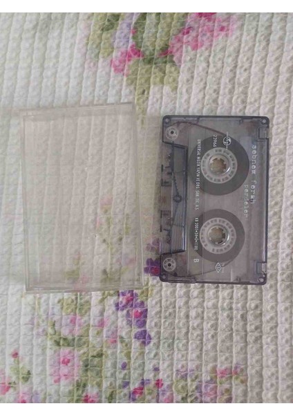 Sebnem Ferah Kaset Perdeler Kartonetsiz