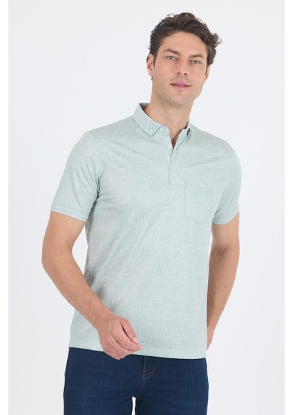 Yeşil Polo Yaka Kısa Kol Cepli Comfort Fit Pamuklu Tişört 1011250180