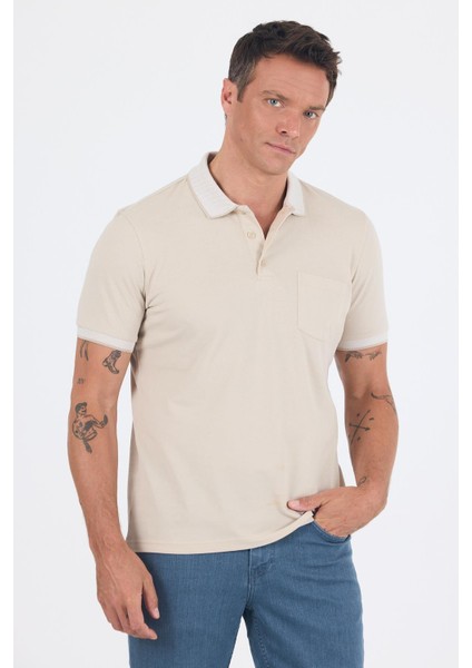 Bej Polo Yaka Kısa Kol Cepli Comfort Fit :%100 Pamuk Tişört 1011250181