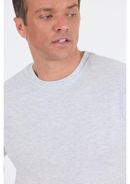 Gri Kısa Kol Düz Suprem Bisiklet Yaka Slim Fit Tişört 1011250190 fırsatları