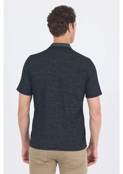 Siyah Kısa Kol Polo Yaka Cepli Classic Standart Beden Tişört 1011250172 indirimleri