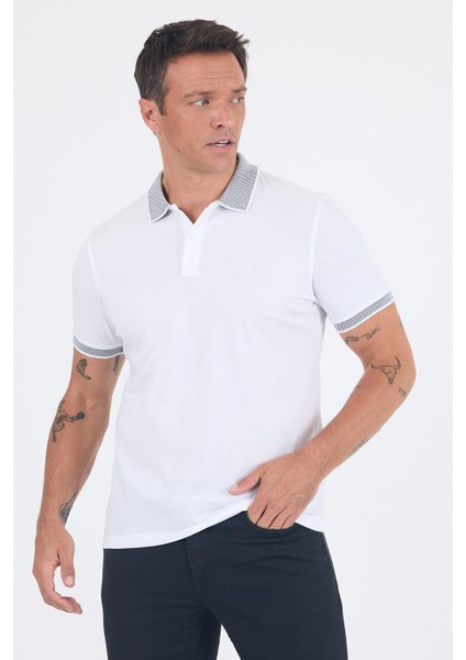 Beyaz Polo Yaka Kısa Kol Cepsiz Slim Fit :%100 Pamuk Tişört 1011250182