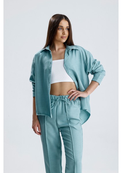 Kadın Oversize Alt Üst Takım – Gömlek ve Lastikli Pantolon Ikili Set