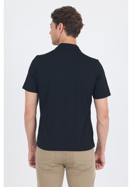 Siyah Kısa Kol Polo Yaka Cepli Classic Standart Beden Tişört 1011250173 indirimleri