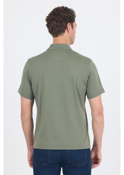 Açık Yeşil Kısa Kol Polo Yaka Cepli Classic Standart Beden Tişört 1011250173 indirimleri