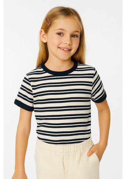 Marine Stripe" Anne-Kız Tişört Takımı – Lacivert Çizgili %100 Pamuk Rahat Kalıp Kombin modelleri