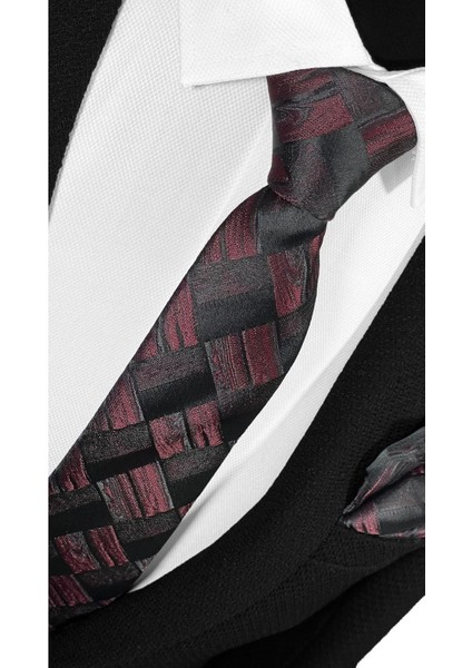 Siyah & Bordo Karelerin Zarif Uyumu - Özel Tasarım Mikrofiber Kravat ve Mendil - 7 cm Modern Kesim fırsatları