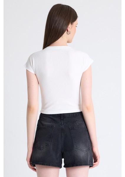 Byeaz Taş Detaylı Slim Fit Crop Tişört 9207M indirimleri