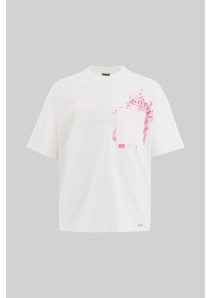 Erkek Label And Print Pocket Oversize Ekru Tişört