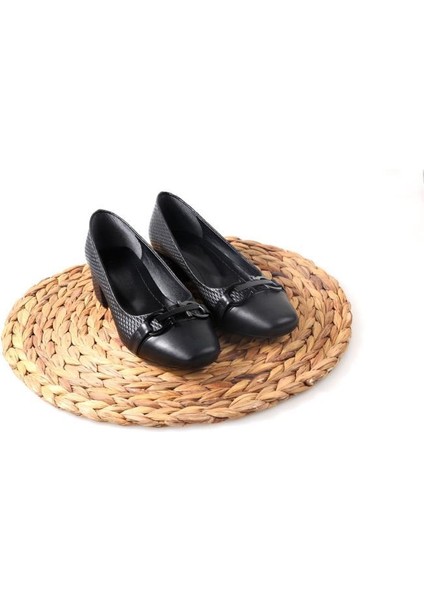 La Pia 02866 3 cm Topuklu Kadın Ayakkabı fırsatları